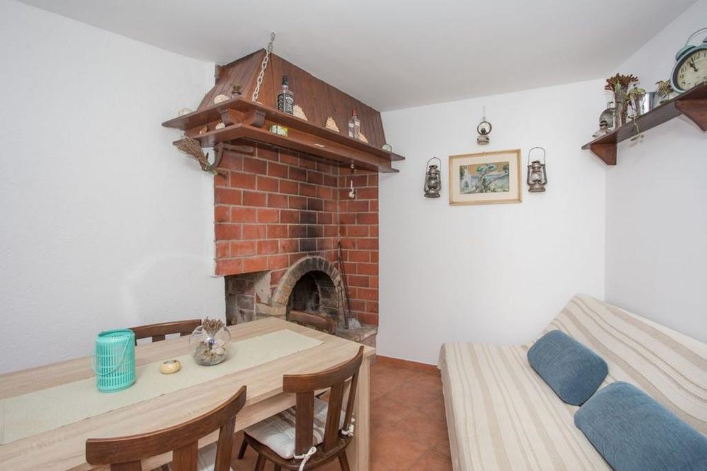 Apartament Robinson Erina Zarače Zewnętrze zdjęcie