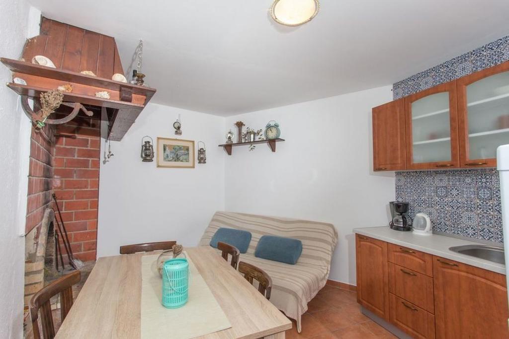Apartament Robinson Erina Zarače Zewnętrze zdjęcie