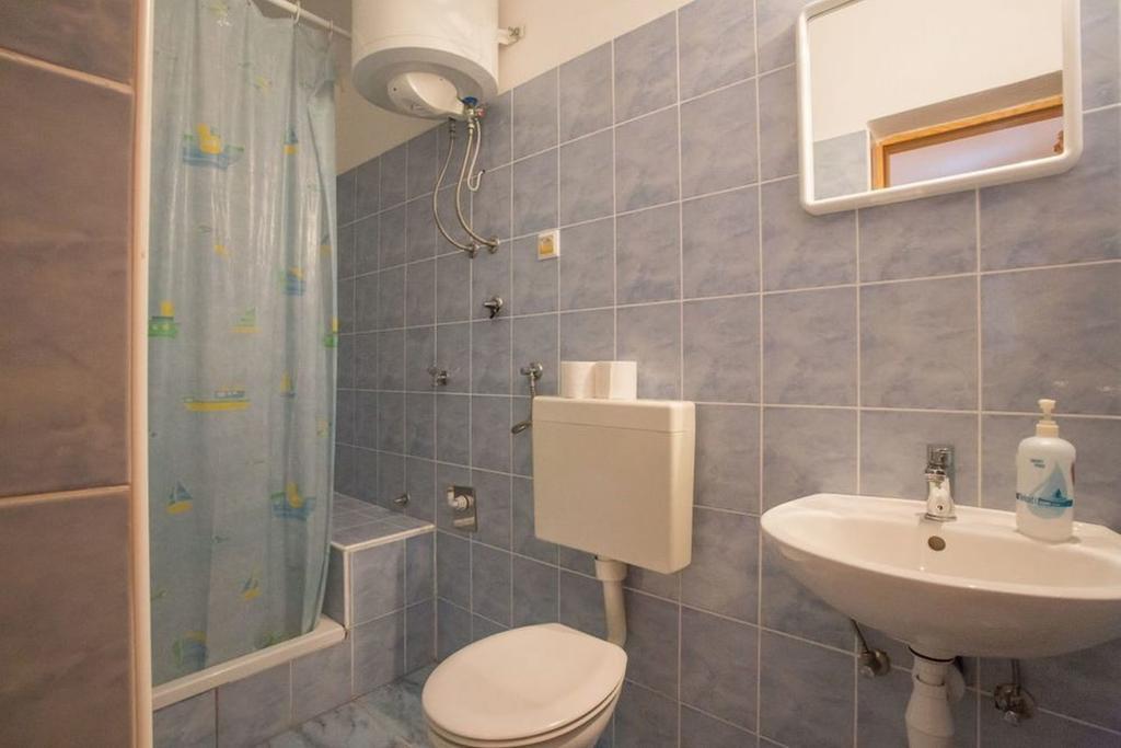 Apartament Robinson Erina Zarače Zewnętrze zdjęcie