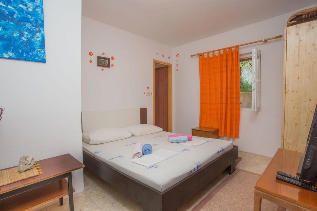 Apartament Robinson Erina Zarače Zewnętrze zdjęcie